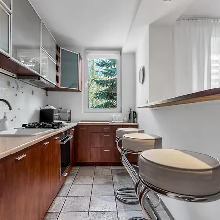 Targowek - 54m2, Balcony, Bus Nearby - By Rentujemy *